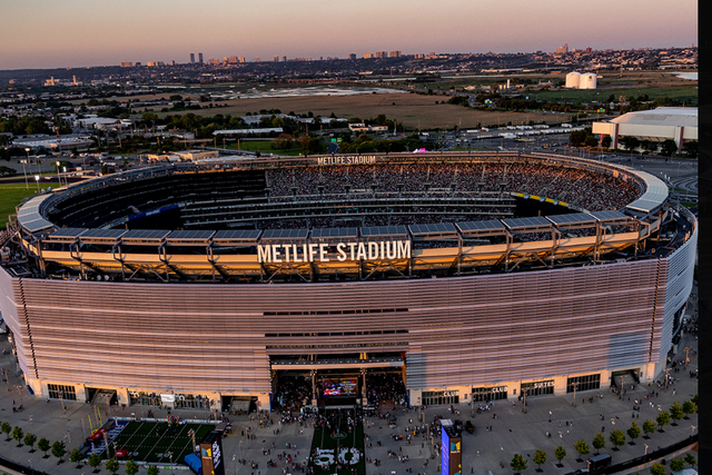 Ainda mais caro? FIFA cria novas categorias de bilhetes e preços disparam