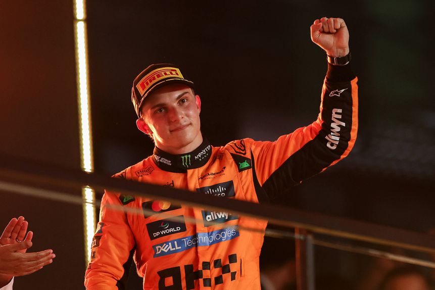 Piastri a festejar a vitória em Jeddah