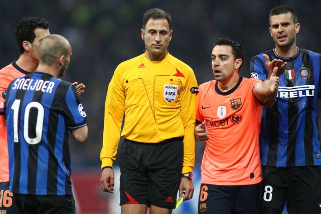 Olegário Benquerença muito criticado no Barcelona-Inter, a 20 de maio de 2010, em San Ciro