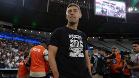 Caixinha não aceita acordo de rescisão com o Santos e ameaça com tribunal
