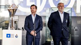 FC Porto: Zubizarreta passa pelos pingos da chuva em época de turbulência