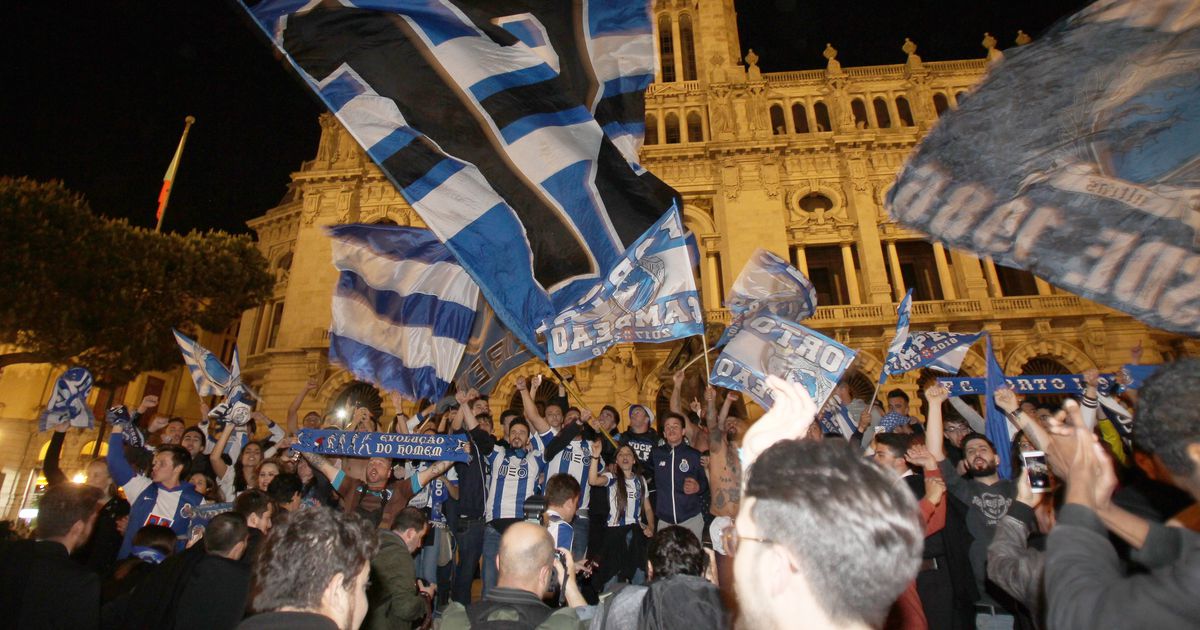 FC Porto: serenata académica mantém-se nos Aliados em noite de possível título