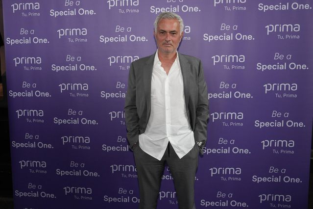 José Mourinho é o novo rosto de uma seguradora italiana - Foto: IMAGO