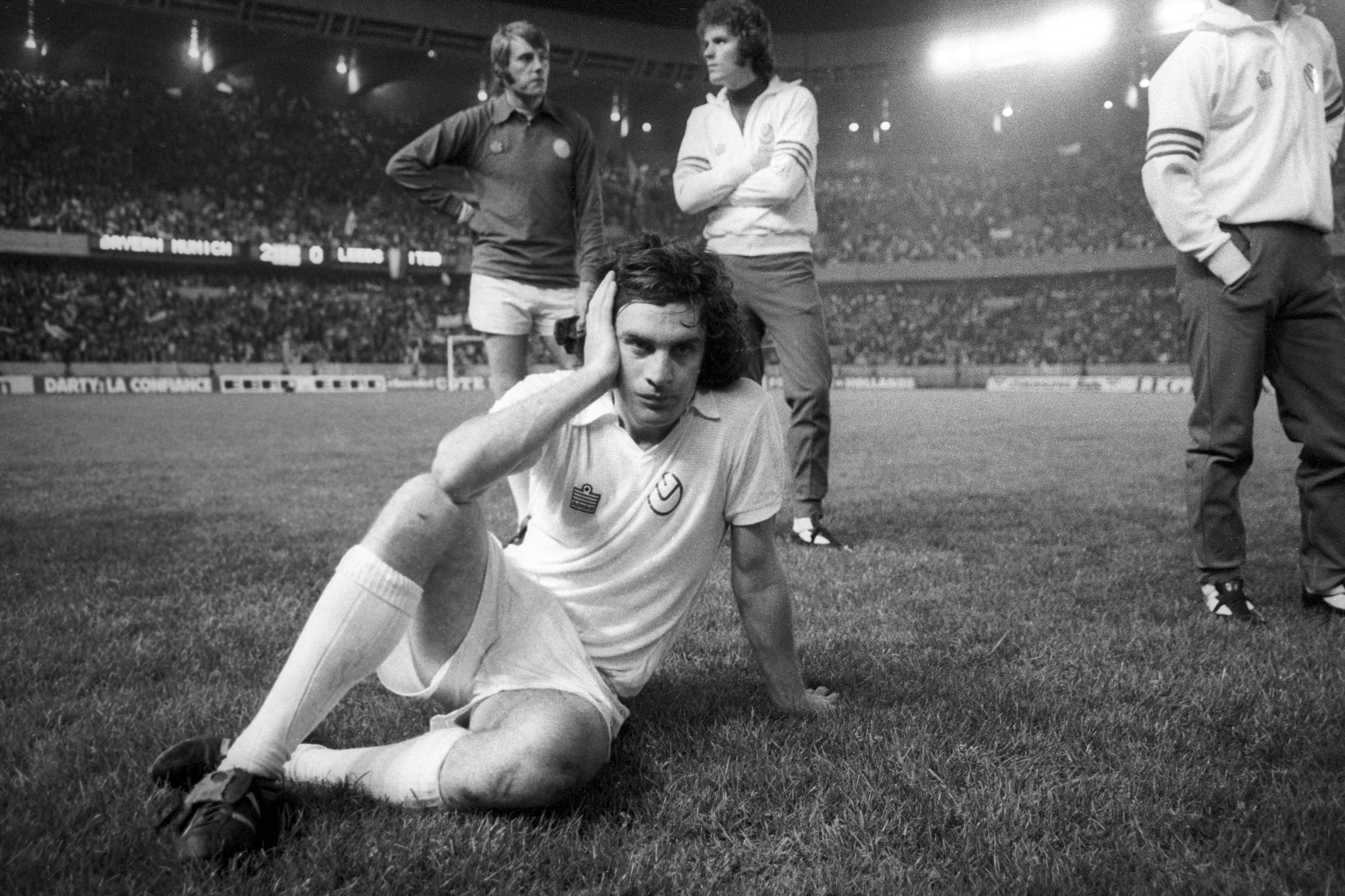 Leeds United tem uma final da Champions no currículo: foi em 1975 e perdeu com o Bayern