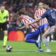 Atlético Madrid e Arsenal empatam e deixam tudo para a segunda mão