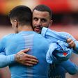 Kyle Walker "constrói" o lateral-direito ideal e não se esquece de Cancelo