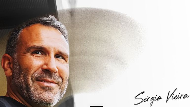 Mercado oficial: Sérgio Vieira continua no Académico de Viseu