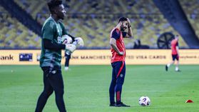 Perguntam a Diallo sobre Garnacho e Amorim reage assim (vídeo)