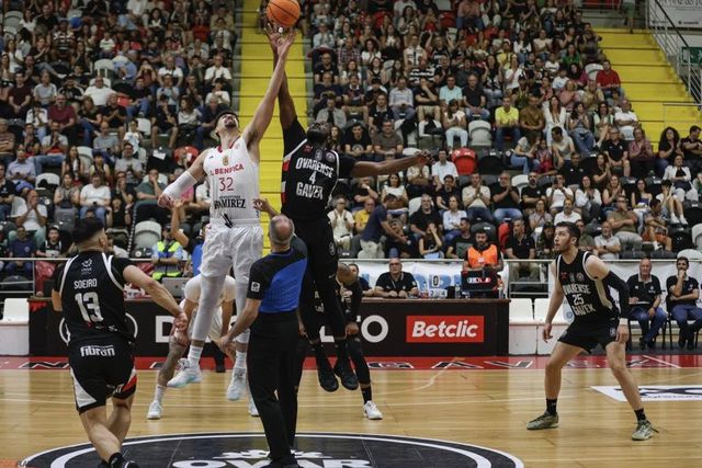Benfica está na final da Liga pela quarta época