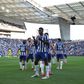 Samu, avançado do FC Porto, festeja o golo que marcou ao Nacional na última jornada da Liga 2024/25
