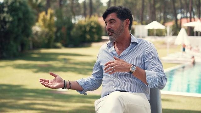 «Farioli é excelente treinador e tem todo o mérito pelo que fez no FC Porto»