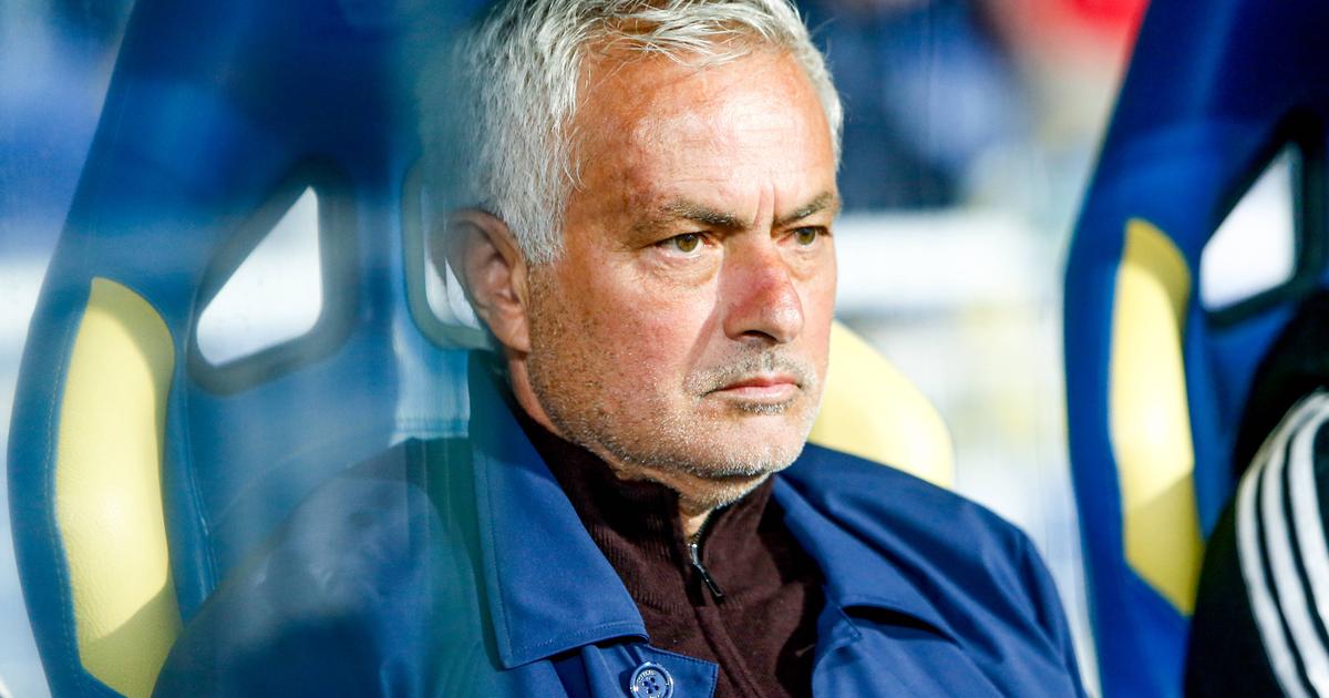 «José Mourinho ficaria numa posição complicada, estaria a assinar com um candidato»