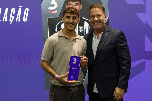 Tiago Ventura foi eleito o  jogador revelação da Liga 3 - Foto: FPF