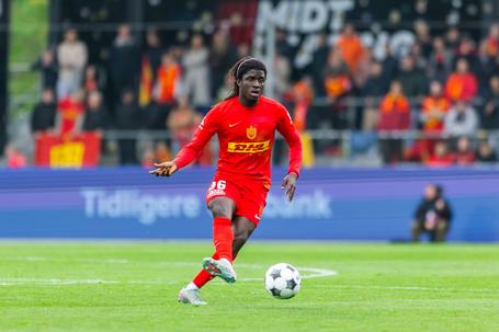 Mercado FC Porto: Caleb Yirenkyi é nome que agrada