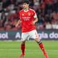 António Silva, com a braçadeira de capitão, no jogo com o SC Braga, na Luz, a 11 de maio — Foto: IMAGO