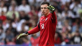 Selecionador da equipa olímpica espera Trubin nos Jogos Olímpicos com base em... Otamendi