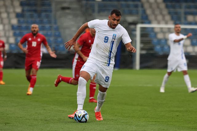 Pavlidis já acelera para chegar na melhor forma ao Benfica