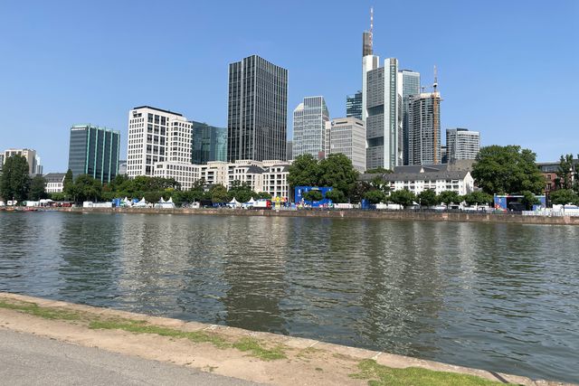 A sociedade das nações que espera por Portugal