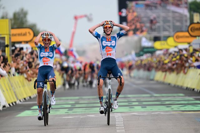 Bardet foge para a vitória e é o primeiro camisola amarela do Tour