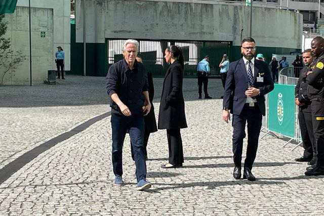 Jorge Jesus recorda Manuel Fernandes: «Será sempre um craque»