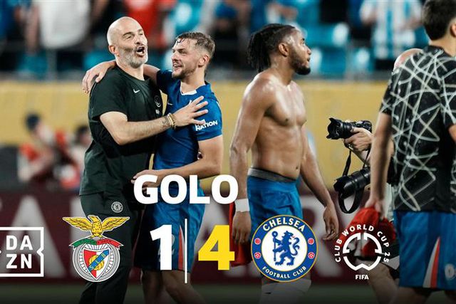 Do quarto golo do Chelsea fica o exemplo (e a irritação!) de Otamendi