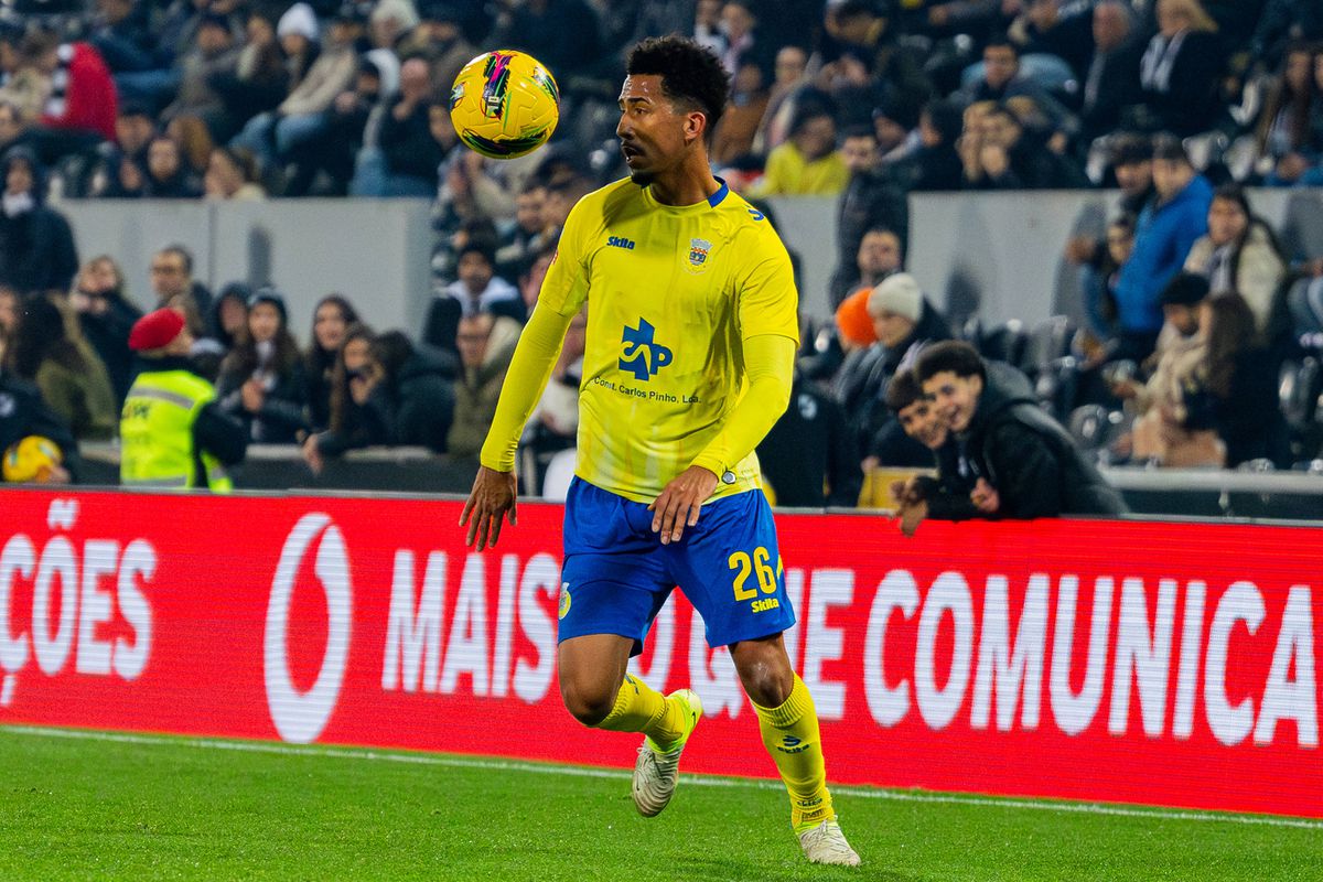 Weverson troca Arouca por Hellas Verona