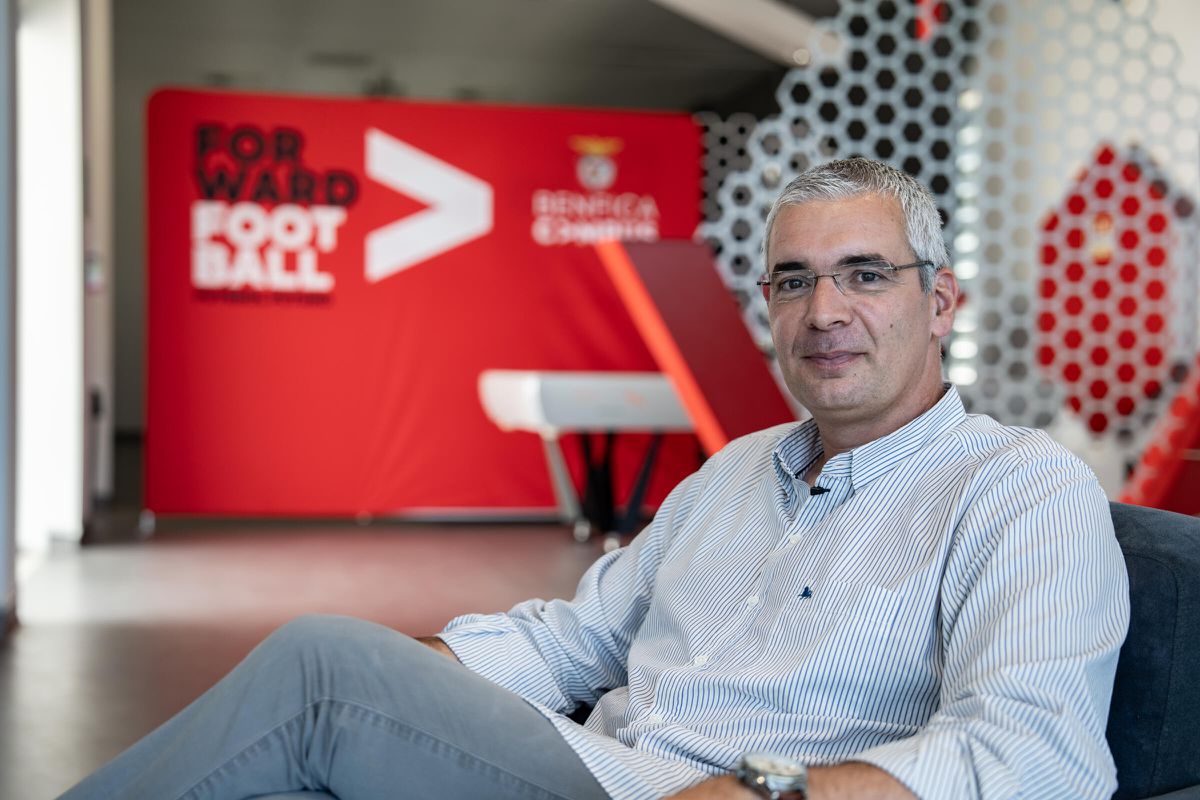 Entrevista A BOLA Benfica: «A nossa visão é continuar a ser um dos maiores centros de formação do mundo»