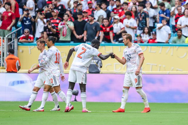 Festejos do Bayern após golo de Kane