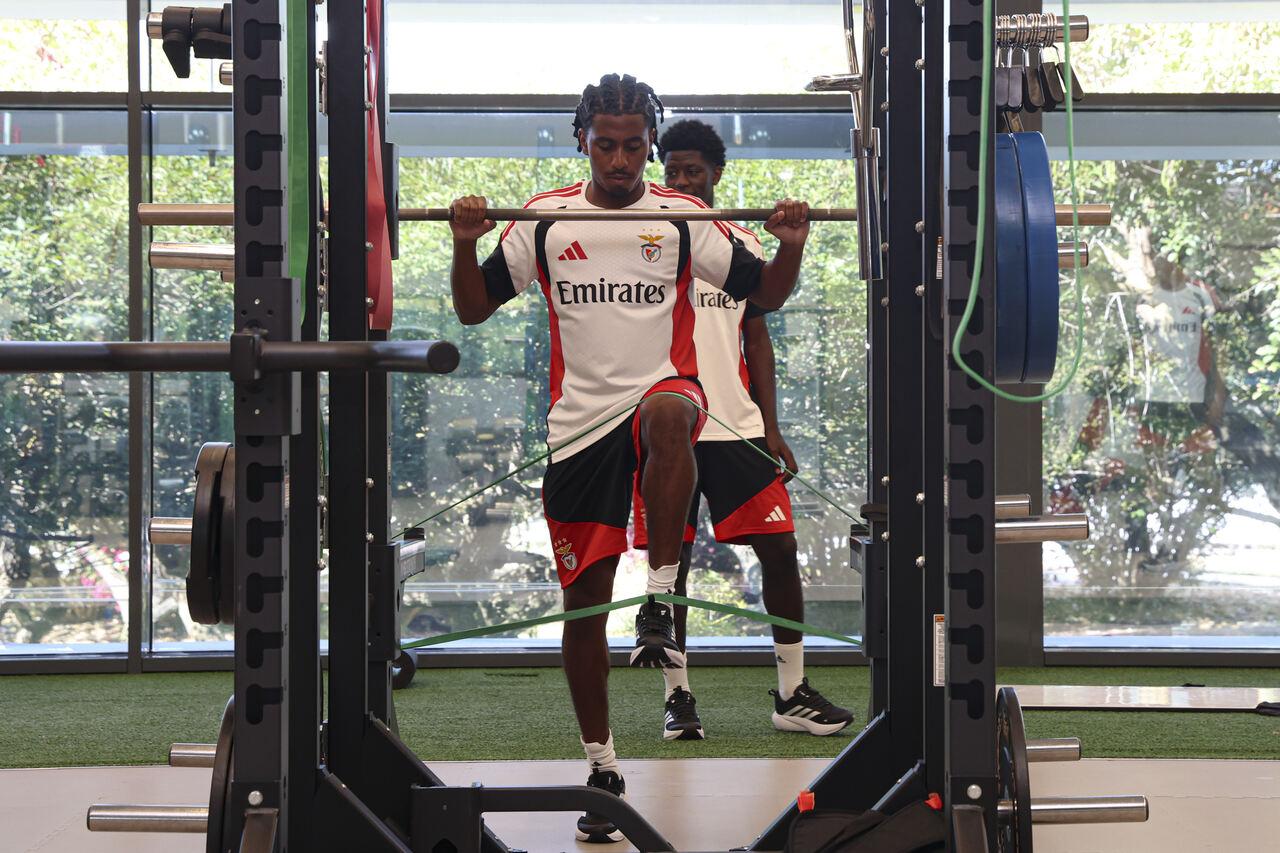 Leandro Barreiro a trabalhar no ginásio - Foto: Benfica