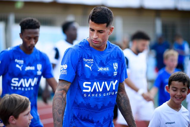 João Cancelo jogou a primeira parte da época no Al Hilal