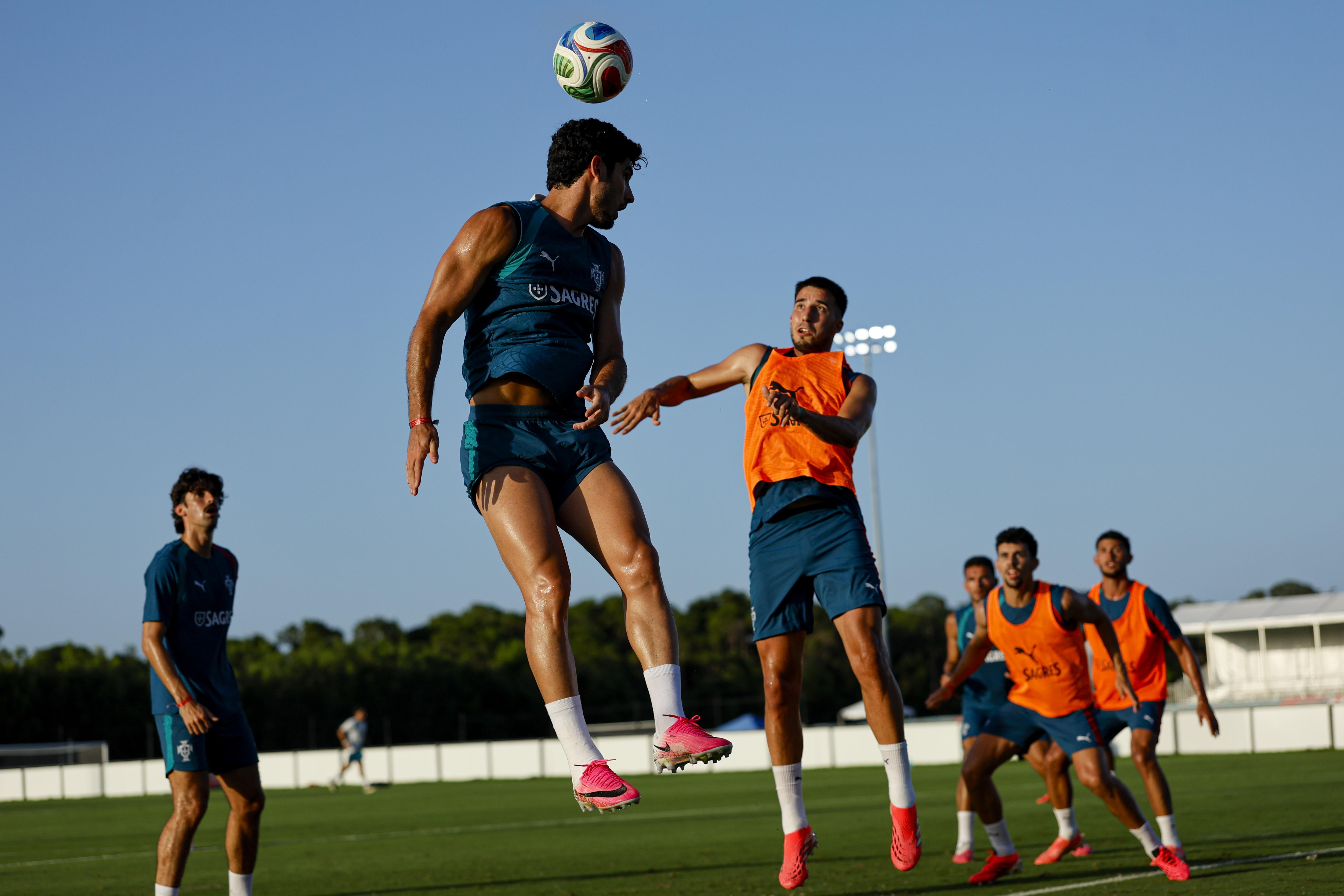 Gonçalo Guedes e Gonçalo Inácio no treino da Seleção em Palm Beach - Foto: FPF