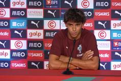 Félix nega incoerência na Seleção: «Muitos falam, mas quem temos de ouvir é o mister»
