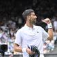 VÍDEO: pedido de casamento trava jogo e Djokovic faz exigência