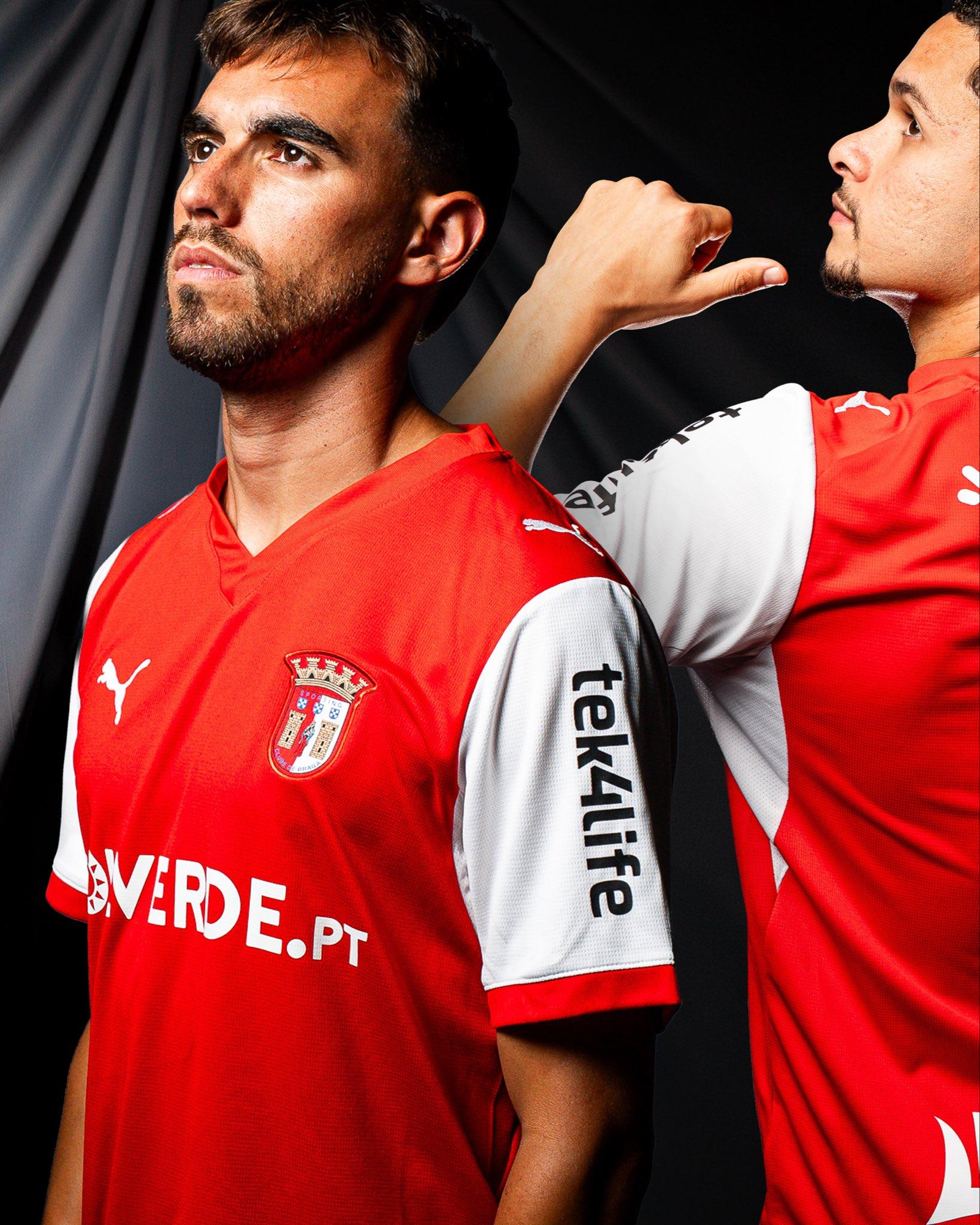 Ricardo Horta com a nova camisola - Foto: SC Braga