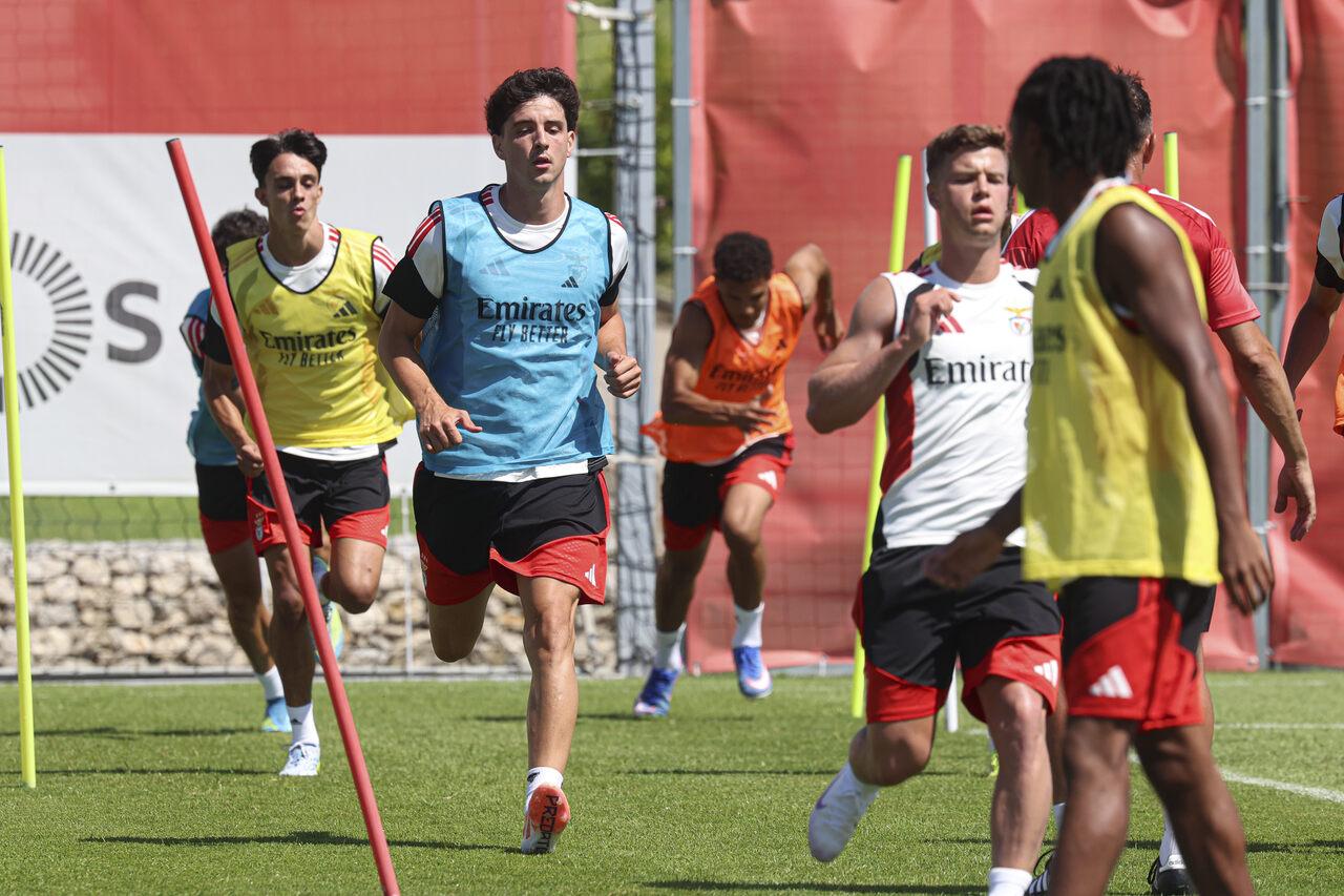 Manu procura entrar na nova época em forma, depois de totalmente recuperado de lesão - Foto: Benfica