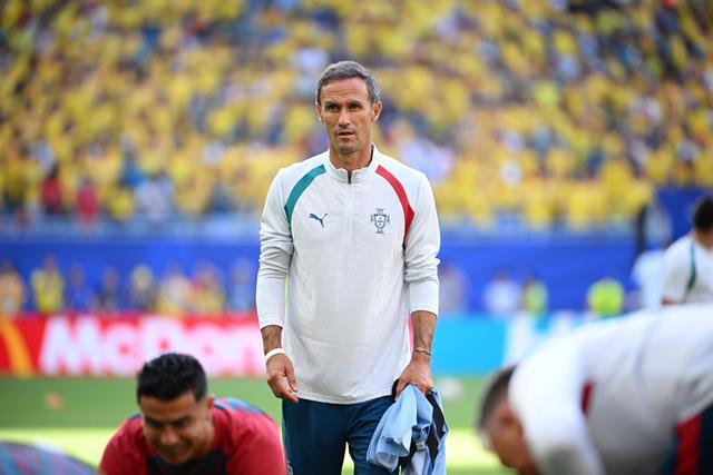 Mundial: Seleção de luto com notícia da morte do pai de Ricardo Carvalho