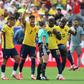 Moises Caicedo já assumiu a braçadeira na presença de Enner Valencia