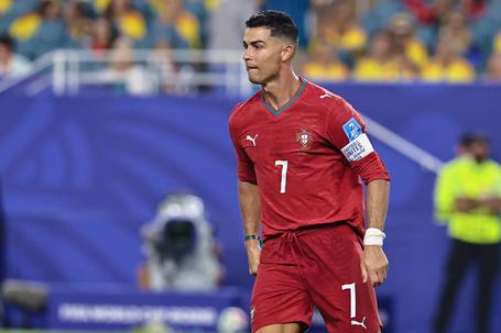 «Se calhar, Martínez não tem outra hipótese que não pôr Ronaldo a jogar»