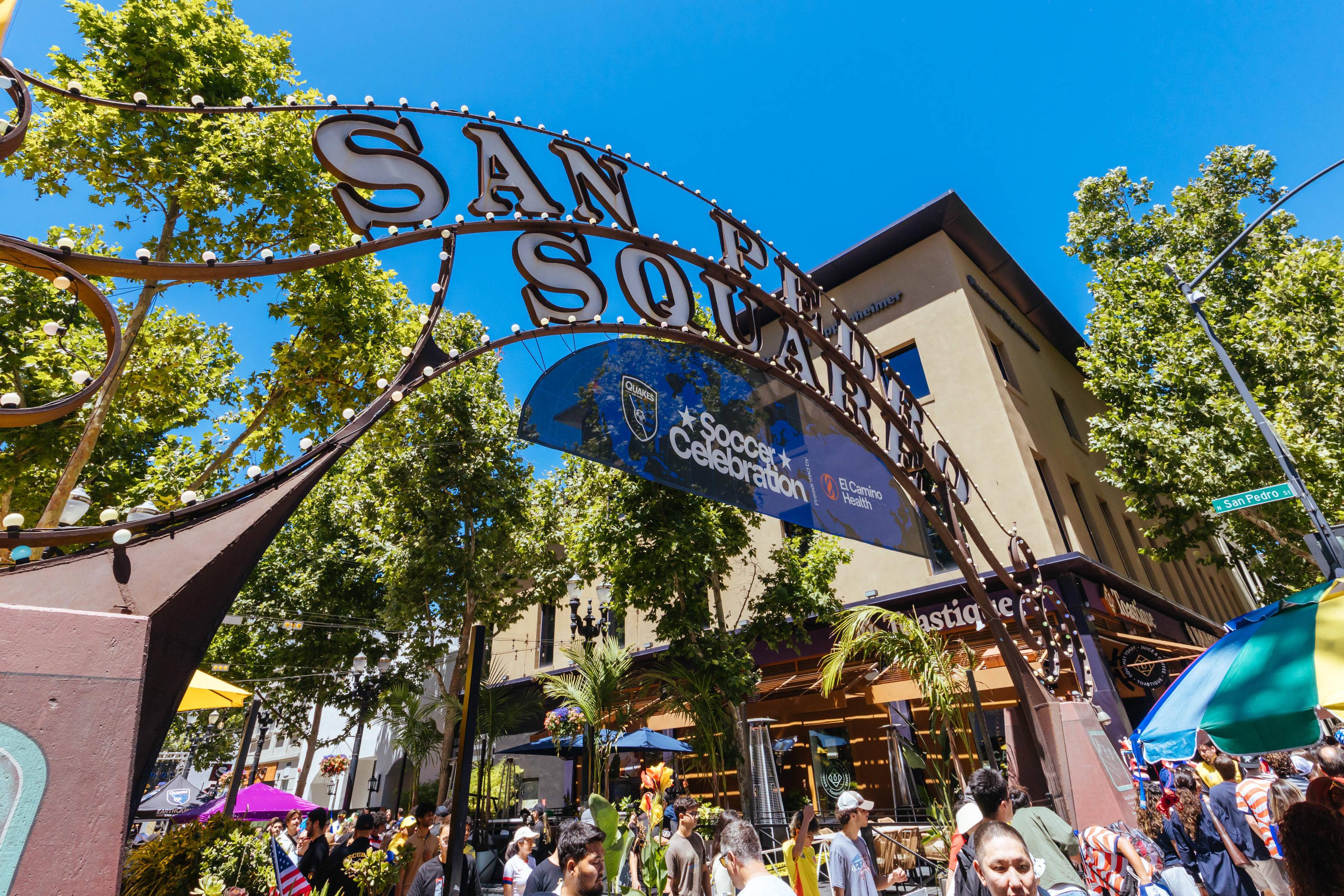 'Fan zone' na San Pedro Square, San José, Baía de São Francisco, Califórnia