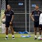 Virgil van Dijk e Cody Gakpo