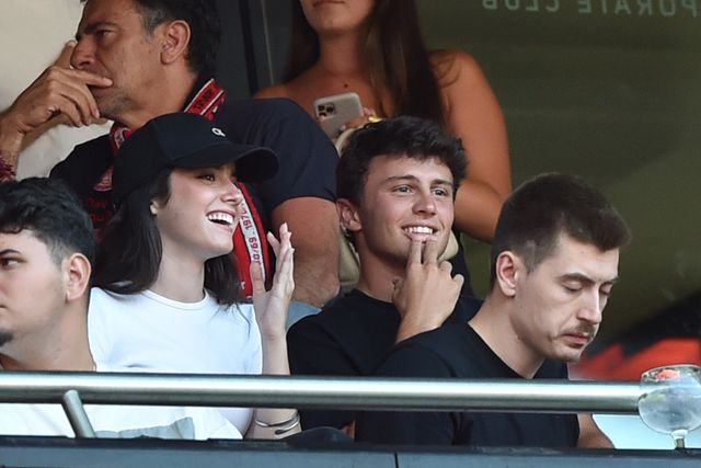 Benfica e PSG ainda negoceiam João Neves