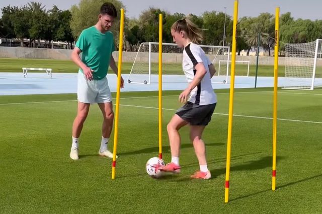 Declan Rice prepara a época na companhia de campeã europeia