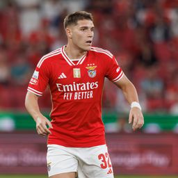 Benjamin Rollheiser, extremo do Benfica (Foto: Maciej Rogowski)