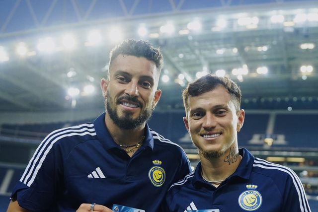 FC Porto: Alex Telles, Otávio e famílias tornam-se sócios