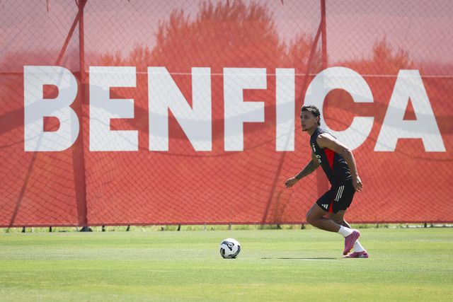 Richard Ríos no treino do Benfica (SL Benfica)