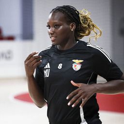 Equipa feminina do Benfica prepara nova época