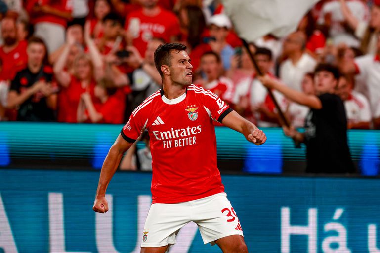 Henrique Araújo marcou na vitória do Benfica sobre o Fenerbahçe