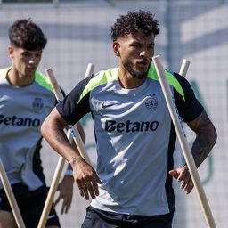 Luis Suárez a trabalhar na Academia de Alcochete