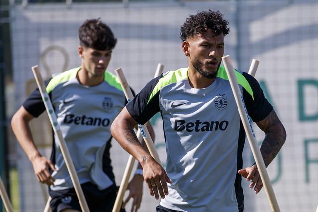 Luis Suárez a trabalhar na Academia de Alcochete