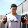 Problema resolvido no Sporting: Maxi Araújo vai a jogo na Supertaça